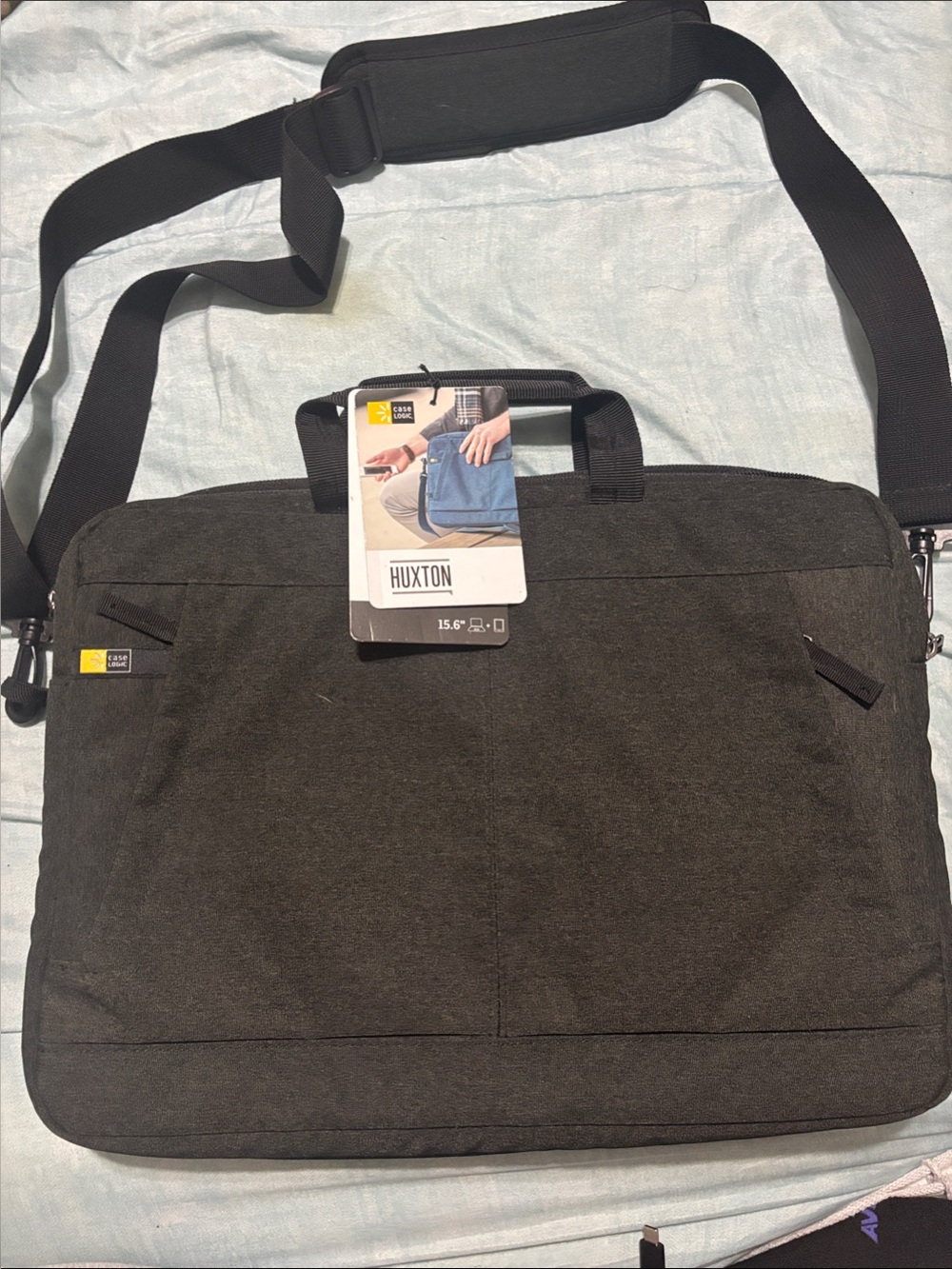 Case Logic 15.6” laptop bag NWT
